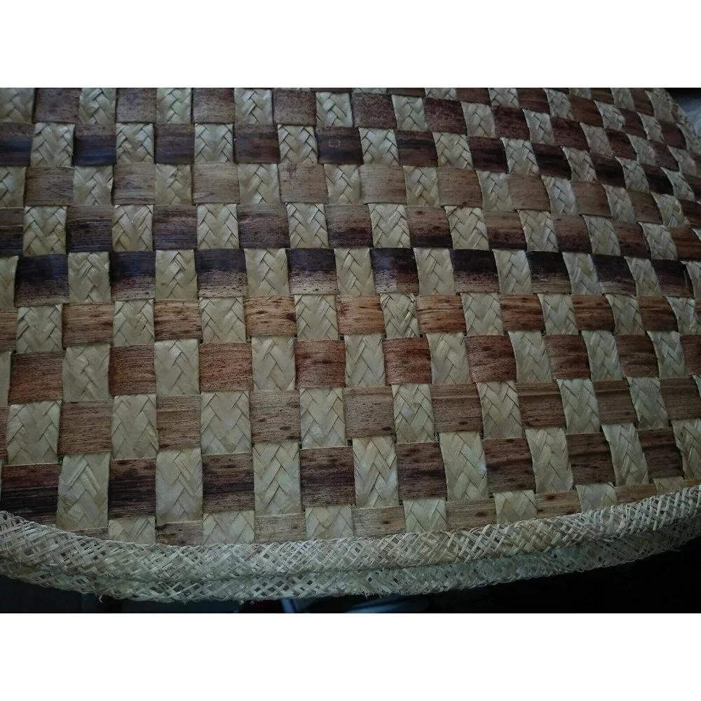 set of 2 PLACEMATS wicker Rattan WOVEN straw NWOT VINTAGE 19”x13” brown tan